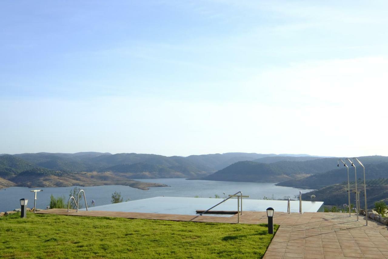 Almodóvar del Río Casas De Alisneゲストハウス エクステリア 写真